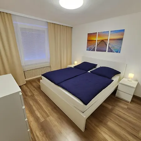 House With Garden Near Vienna & Airport Apartment